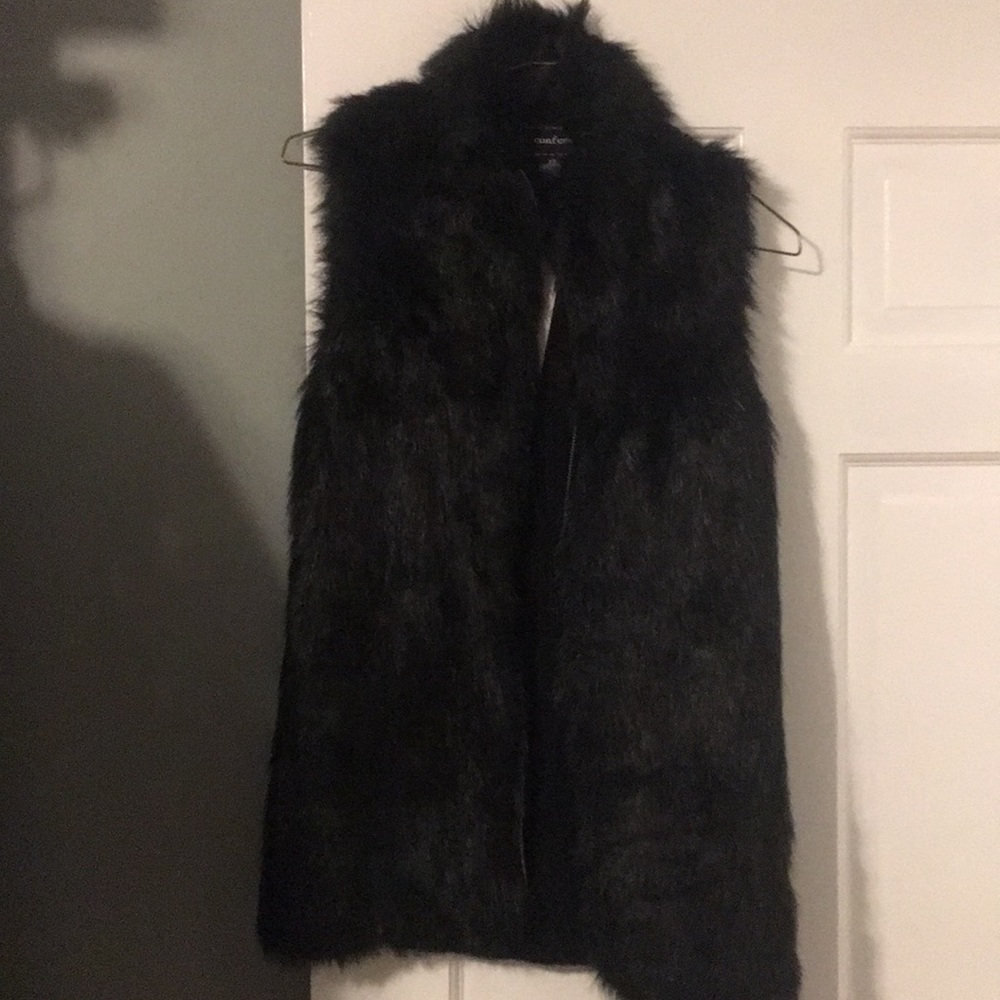 Black vegan fur vest with knit back